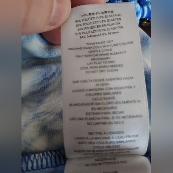 Michael Kors Blue Abstract Halter Blouse Keyhole Front Size S - Picture 12 of 12